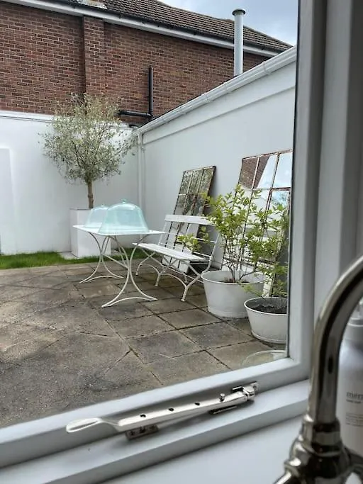 Daire Willow House, Georgian Property In Shepperton