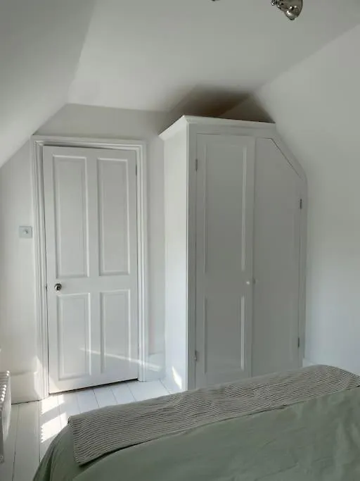 Willow House, Georgian Property In Shepperton Birleşik Krallık